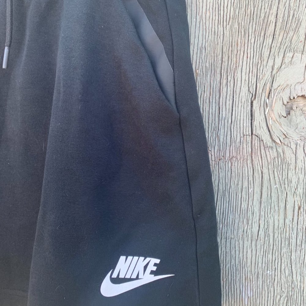 Nike Tennis Golf Skirt With Pockets Medium & Large - Picture 2 of 2